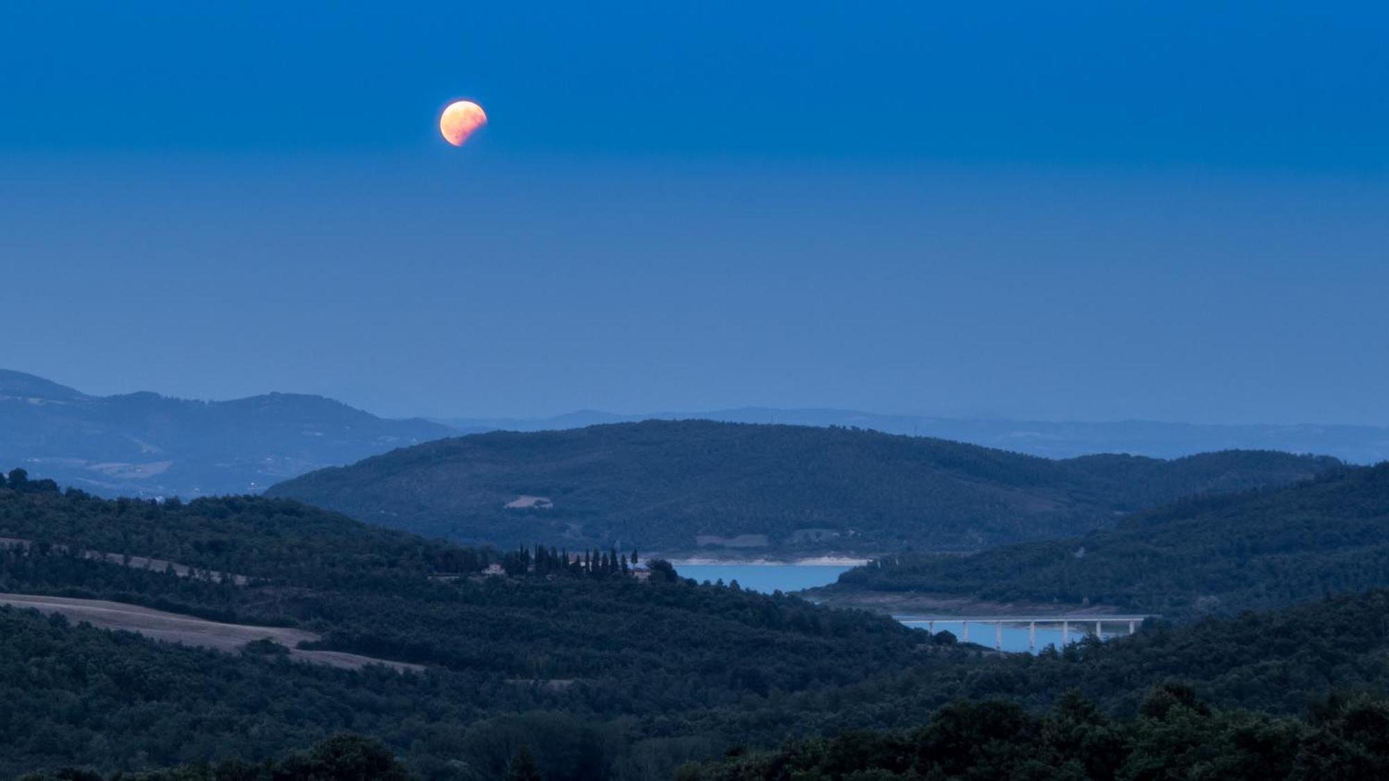 Terra Di Michelangelo Villa Caprese Michelangelo Bagian luar foto