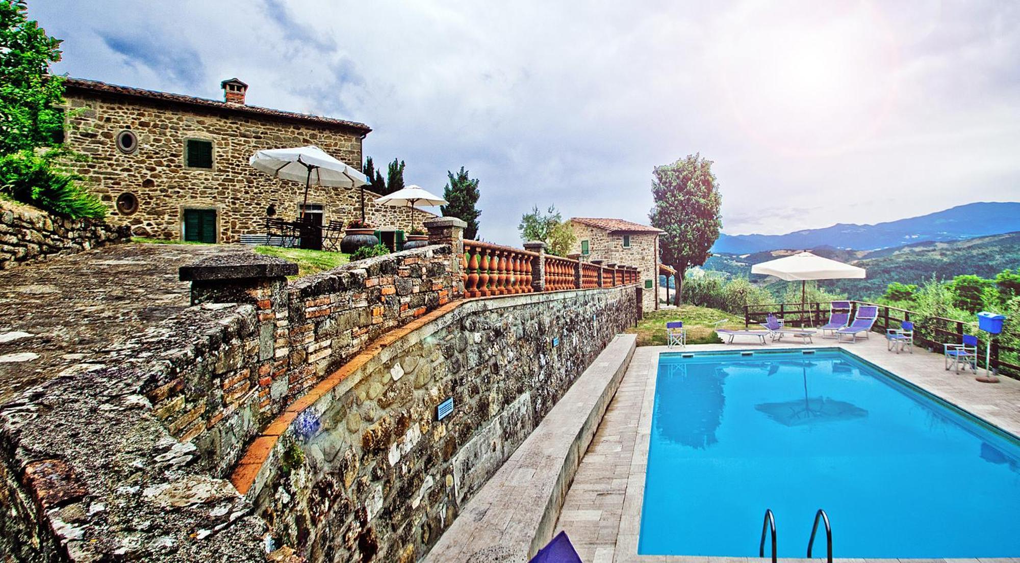 Terra Di Michelangelo Villa Caprese Michelangelo Bagian luar foto